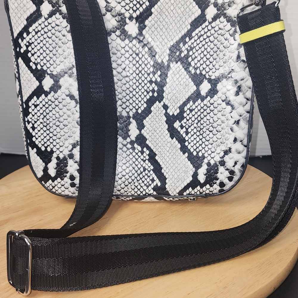 Zara Animal Print Bucket Bag